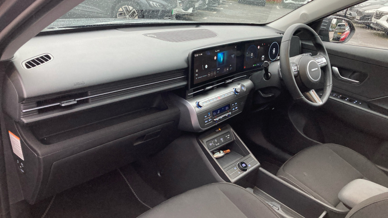 Hyundai KONA 115kW Advance 48kWh 5dr Auto Electric Hatchback